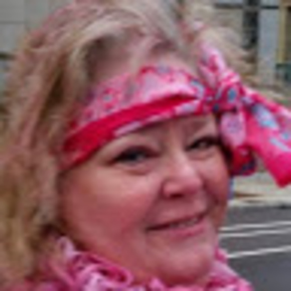 Meet your Posher, Paula - Picture 1 of 1